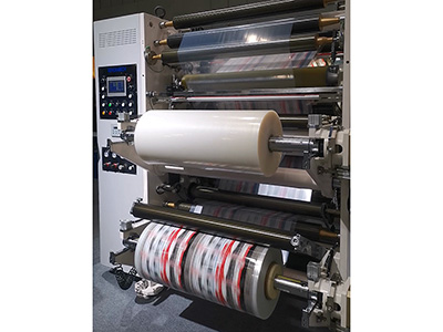 آلة تصفيح خالية من المذيبات A350