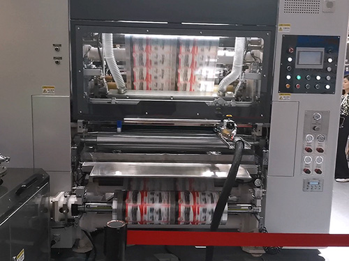 آلة تصفيح خالية من المذيبات A350